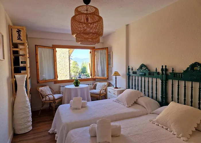 Esquí Pirineo Aragonés El Juncaral Wifi Apartamento Villanúa